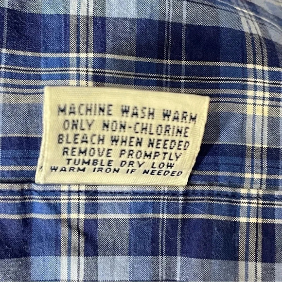 Men’s Ralph Lauren short sleeved collared button down. Blue plaid, size Medium. - Picture 7 of 7